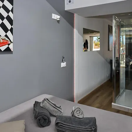 公寓 Coursives Red-light 108 Vue