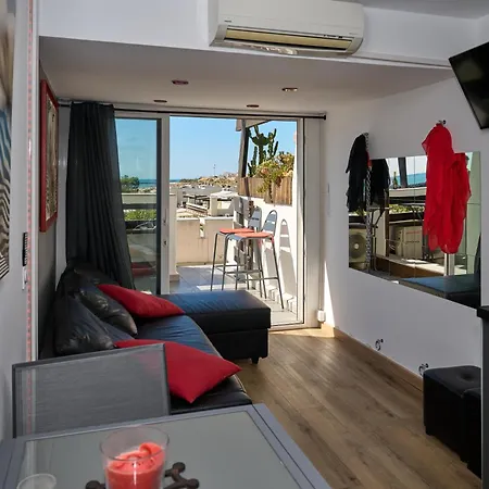 Coursives Red-light 108 Vue 公寓 *