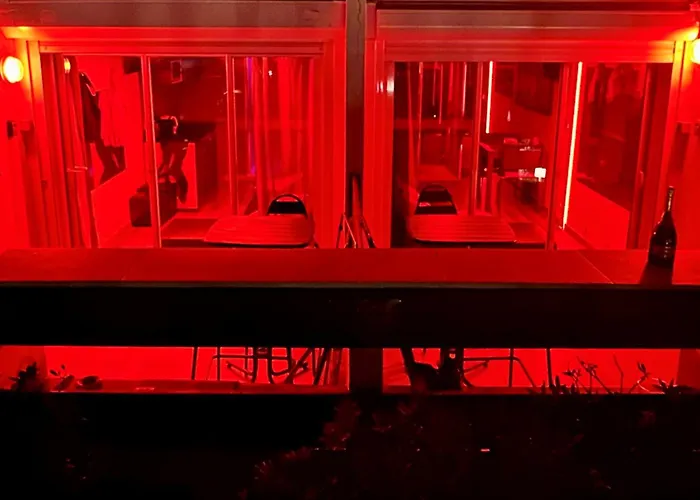 Coursives Red-light 108 Vue * Agde