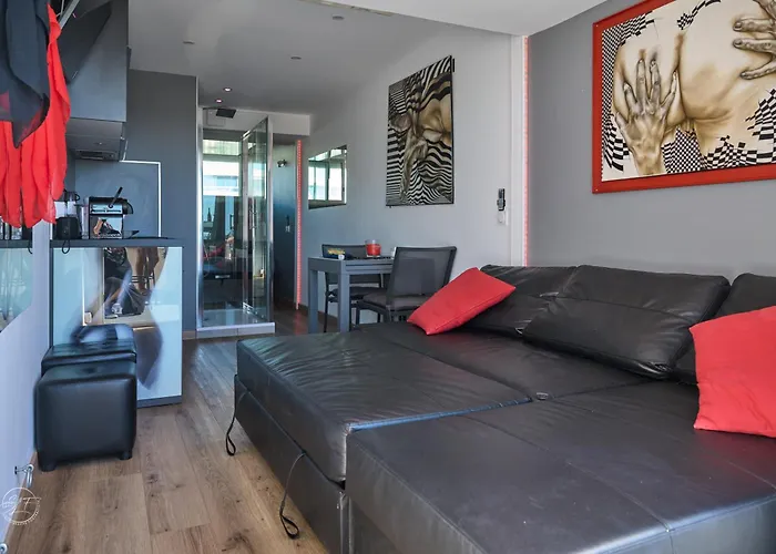 Appartamento Coursives Red-light 108 Vue