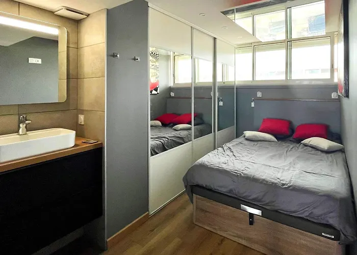 Coursives Red-light 108 Vue Appartamento Agde